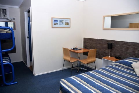 Chinchilla Motel - Brisbane Tourism 1