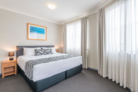 The Brighton Apartments - Brisbane Tourism 4