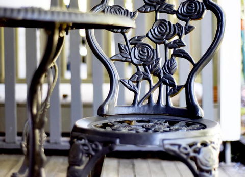 The Grey House - Brisbane 4u 1