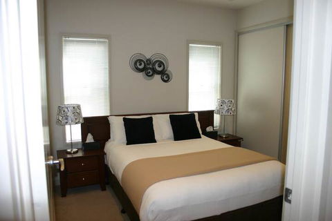 Abalina Cottages, Rotary Drive - Tourism Brisbane 7
