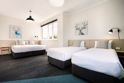 Greenacre Hotel - Tourism Brisbane 4