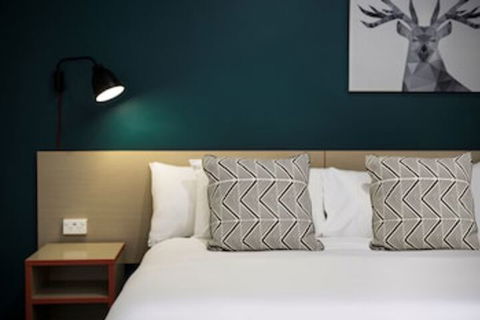 Greenacre Hotel - Tourism Brisbane 0