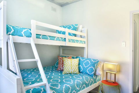 Seaview Sunset Holiday Apartments - Tourism Brisbane 2