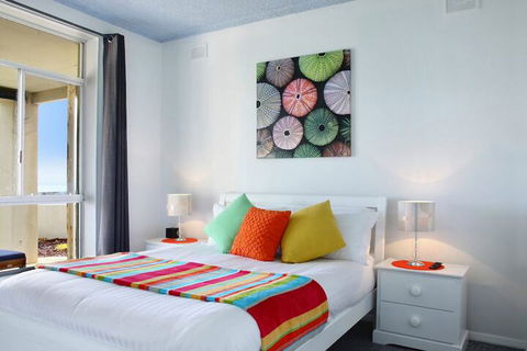 Seaview Sunset Holiday Apartments - Tourism Brisbane 3