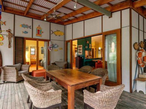 Five Bimba (Tractor House) - Brisbane Tourism 1