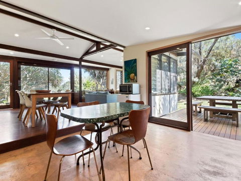 Laguna House - Brisbane Tourism 6