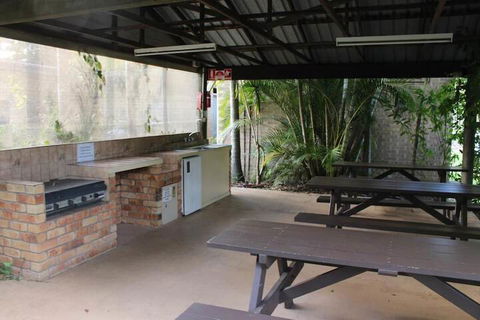 Huntsville Caravan Park - Brisbane 4u 6