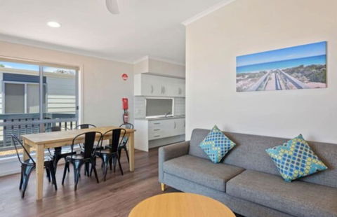 Discovery Parks - Streaky Bay Foreshore - Brisbane Tourism 5