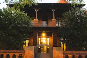 The Houston - Tourism Brisbane 4