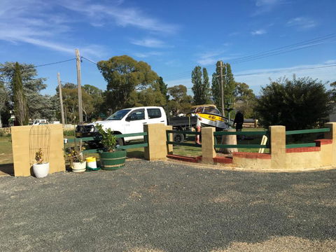 Alpine Country Motel - Tourism Brisbane 3