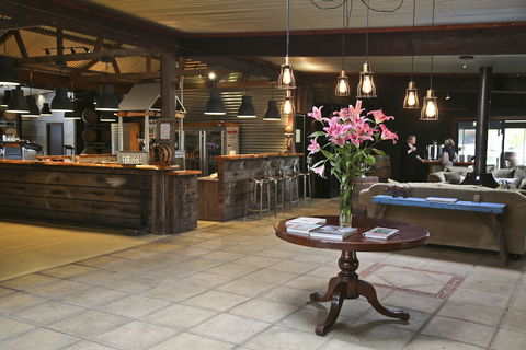 One Paddock Currency Creek Winery Villas - Tourism Brisbane 0