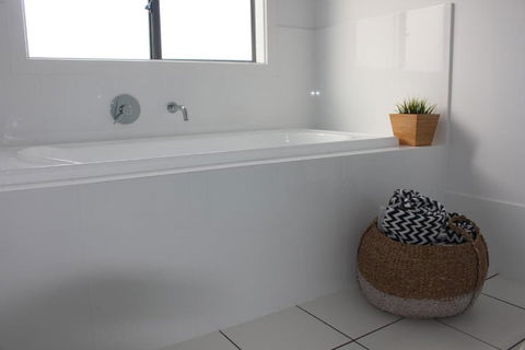 Beach House At Arno - Brisbane Tourism 6
