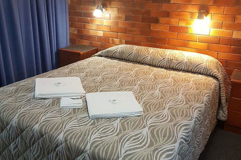 Avocado Motor Inn - Tourism Brisbane 7