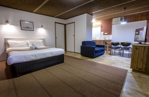 Boat Ramp Motel - Tourism Brisbane 6