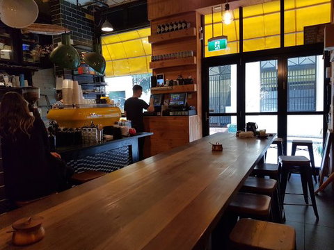 Oli & Levi - Tourism Brisbane 0