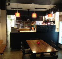 10 on Main Pizza House - Brisbane Tourism