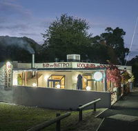 Kookaburra Hotel
