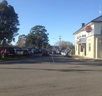 Longwarry Hotel - Tourism Brisbane