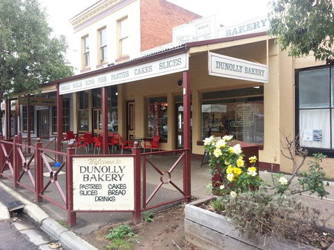 Dunolly Bakery - Brisbane Tourism 0