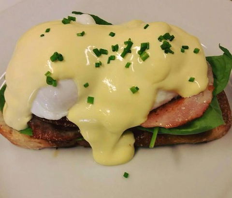 Cafe Par La Baie - Tourism Brisbane 0