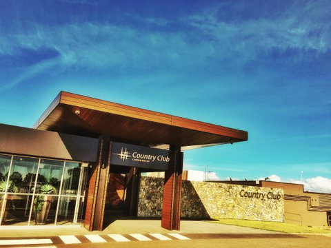 Country Club Gledswood Hills - Brisbane Tourism 0