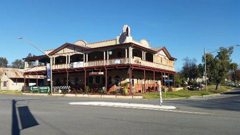 The Royal Hotel - Tourism Brisbane 0