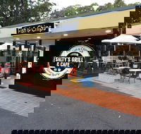 Salty's Grill  Cafe - Tourism Brisbane