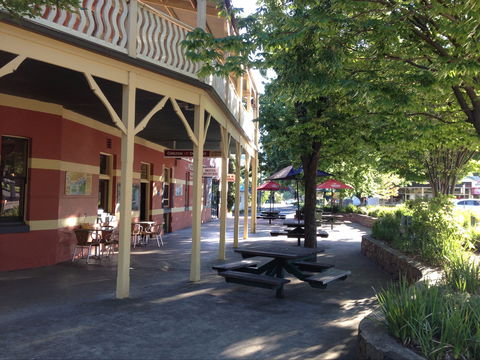 Alpine Hotel Bright - Tourism Brisbane 0