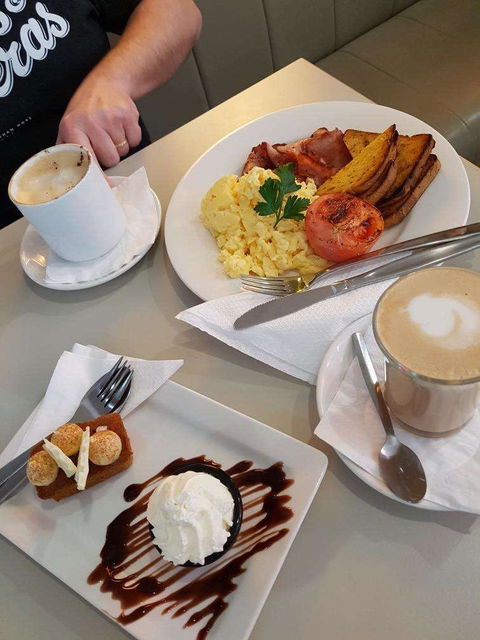 Cafe Siena - Carindale - Brisbane Tourism 0