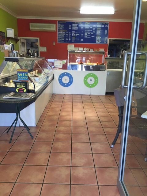 Hollywood Meals Kebabs & Sushi - Brisbane Tourism 0