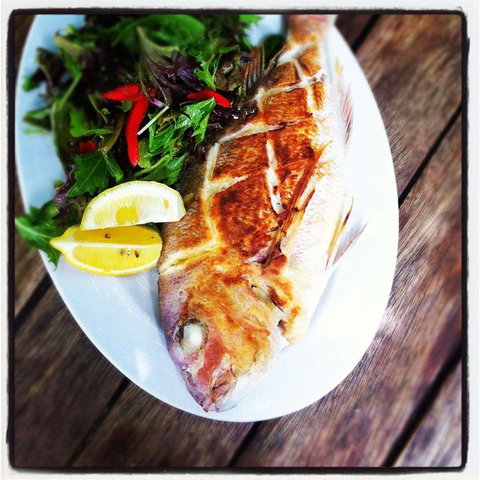 Lifeboat Seafood - Tourism Brisbane 0