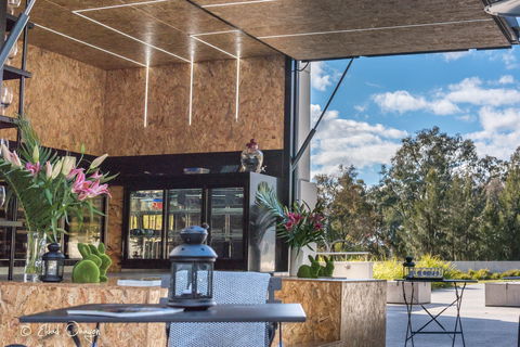 The Pop Inn By Wine Bar Co. - Tourism Brisbane 1