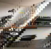 The Retreat Hotel - Tourism Brisbane
