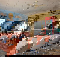 Golden Ponds Bar Restaurant  Function Centre - Tourism Brisbane