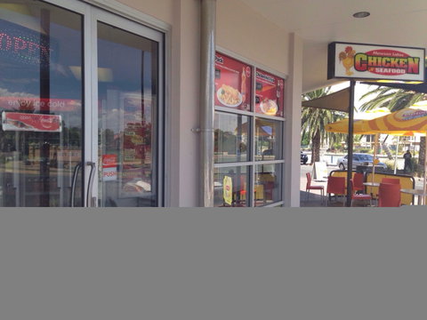 Mawson Lakes Chicken & Seafood - Tourism Brisbane 0
