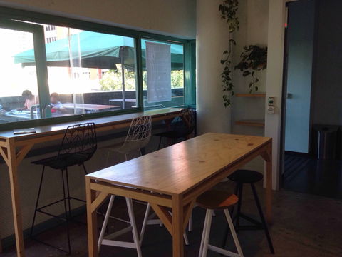 Cafe Lansdowne - Tourism Brisbane 0