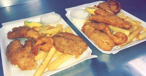 Fishies On Vienna - Tourism Brisbane 0