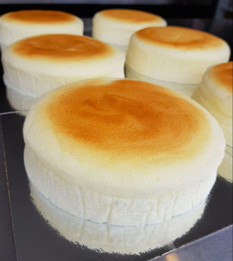Jiggle Cheesecake - Brisbane Tourism 0