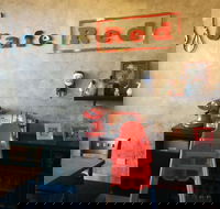 Cafe Red