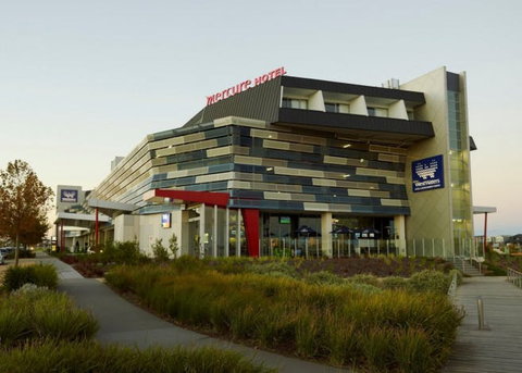 WestWaters Hotel Bistro - Brisbane Tourism 0