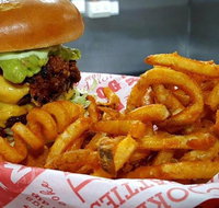 Big Daddy's Burger Bar - Newtown - Tourism Brisbane