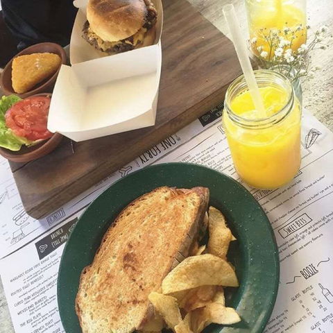 Hello Cafe - Tourism Brisbane 0