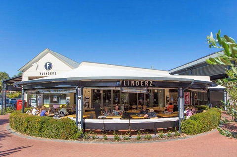 Chong Co - Greenway - Tourism Brisbane 0