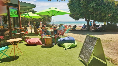HAH Lornebeach - Brisbane 4u 1