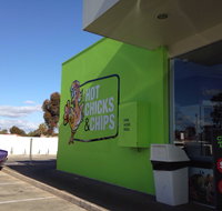 Hot Chicks  Chips - Tourism Brisbane
