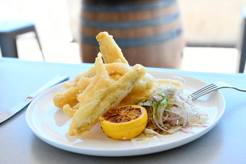 Lamont's - Smiths Beach - Tourism Brisbane 1