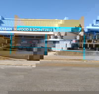 Ardrossan Seafood and Schnitzels - Brisbane Tourism