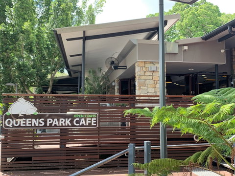 Queens Park Cafe - Tourism Brisbane 0