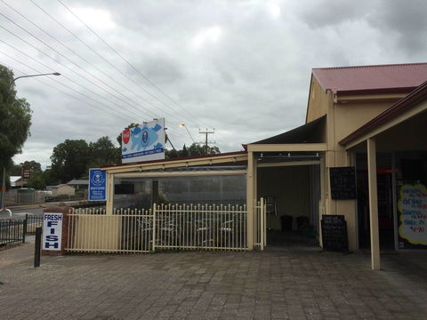 Willaston Fish And Chips Shop - Tourism Brisbane 0