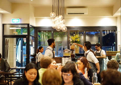 Lolo And Lola - Tourism Brisbane 1